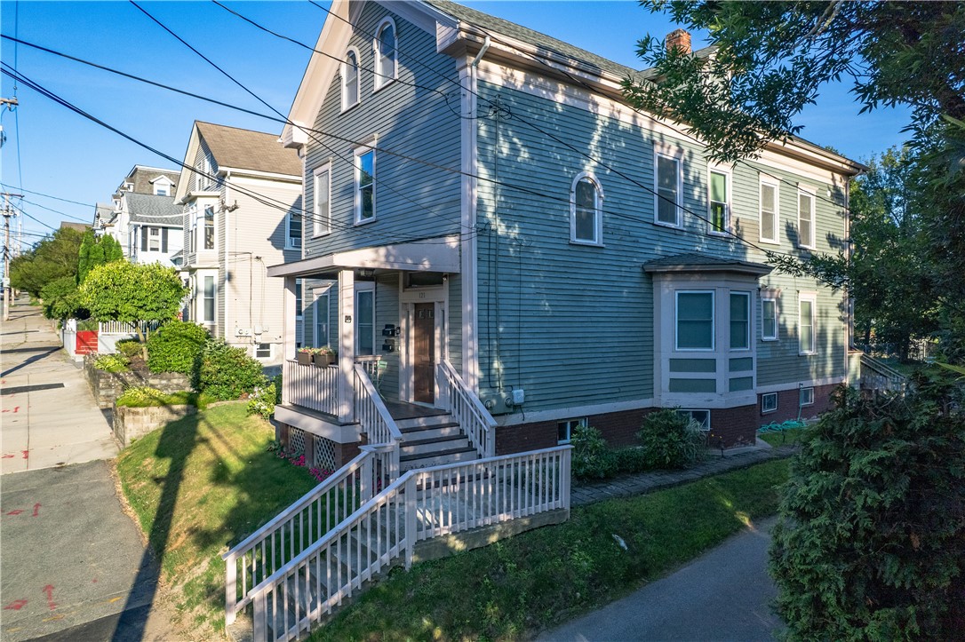 121 Doyle Avenue 2