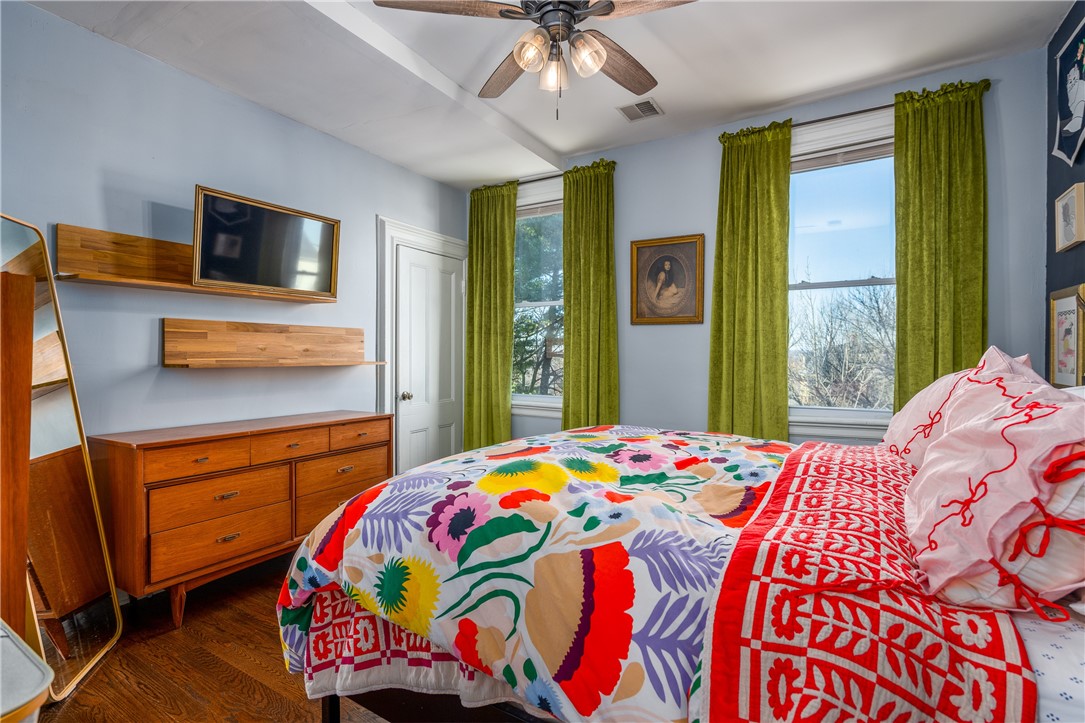 121 Doyle Avenue 2