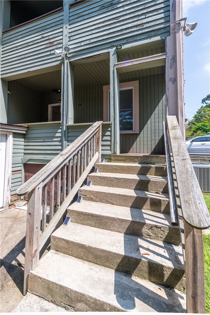 121 Doyle Avenue 2