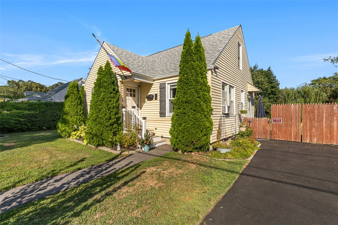 178 George Arden Avenue