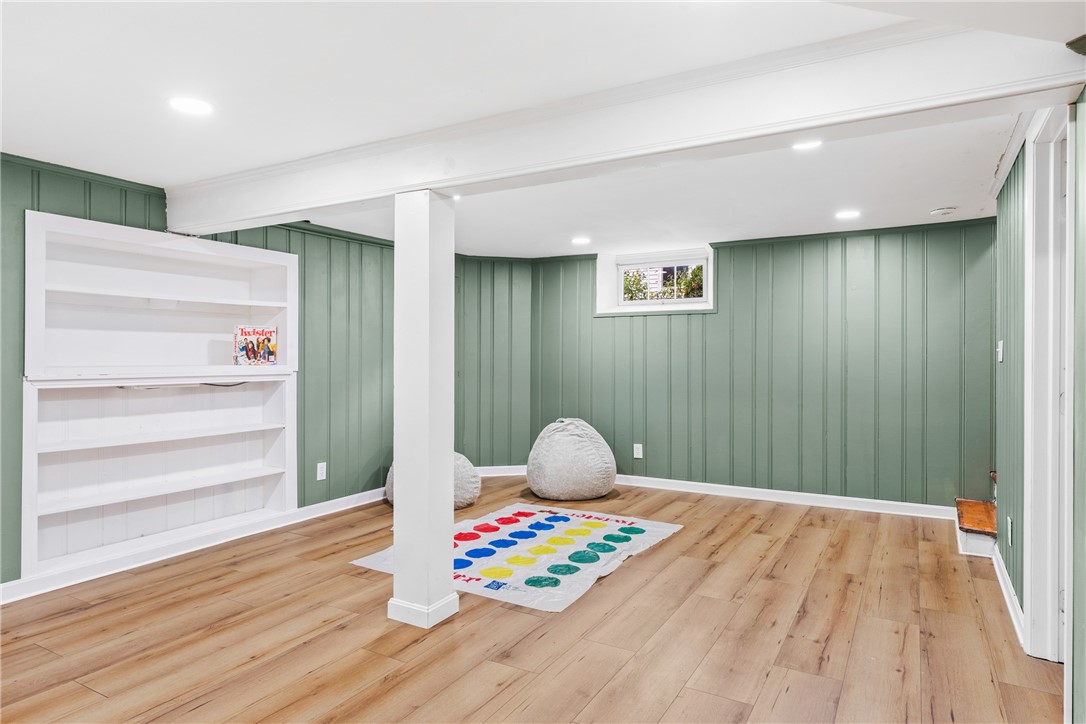 1 Clym Street