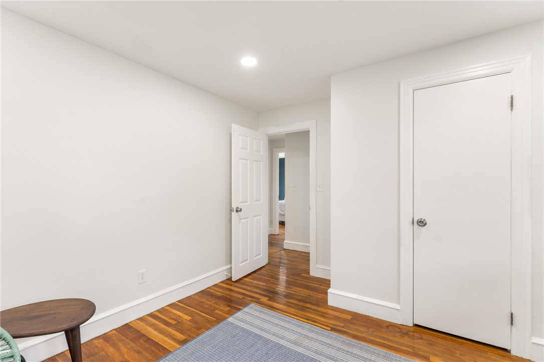 1 Clym Street