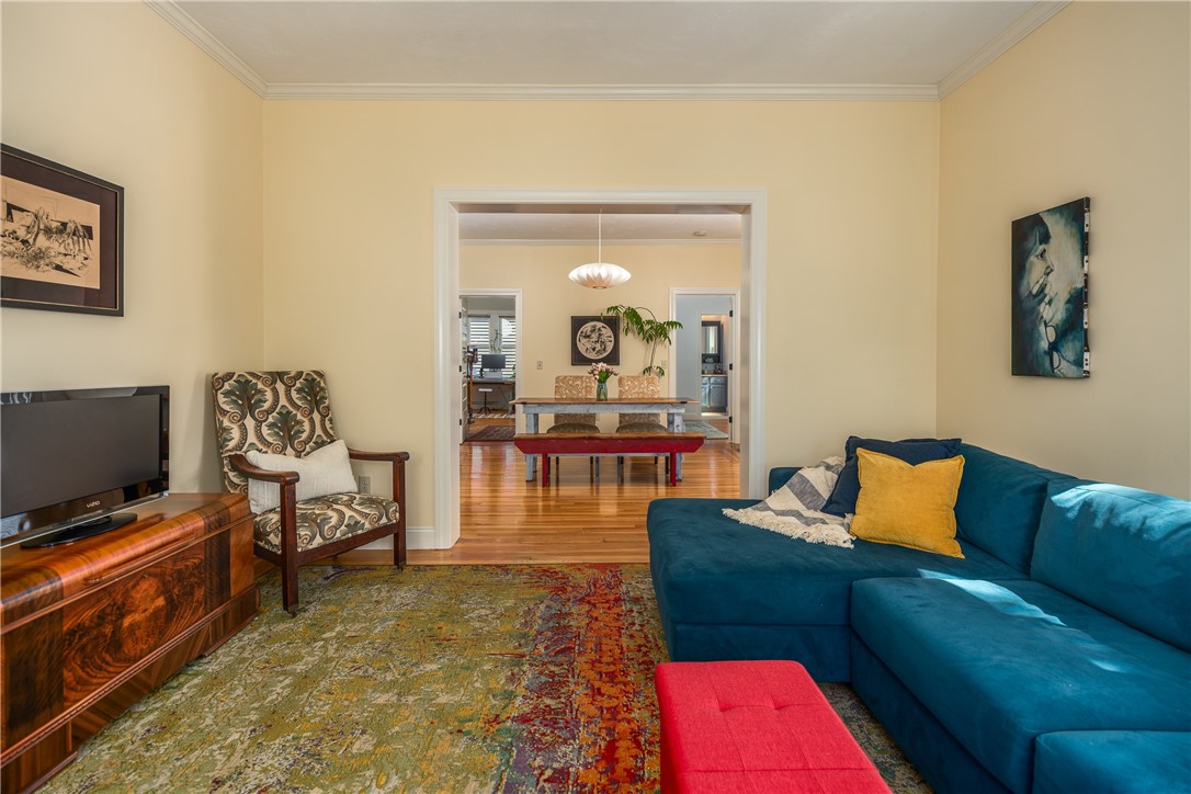 21 Harkness Street 2