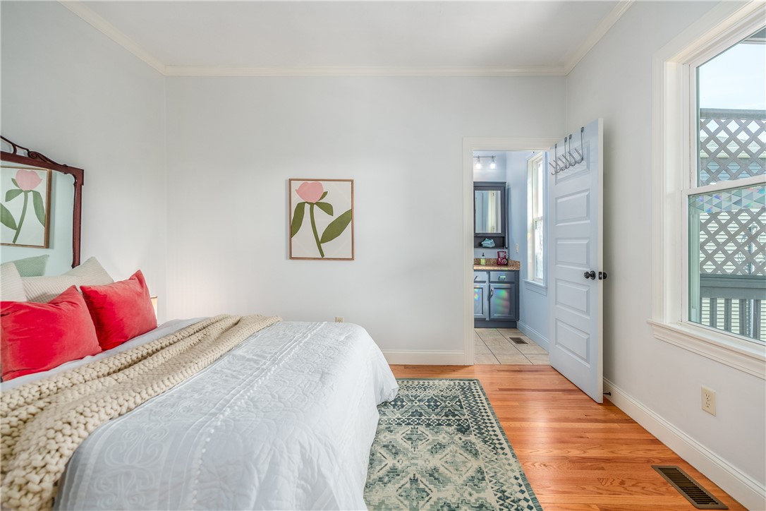 21 Harkness Street 2