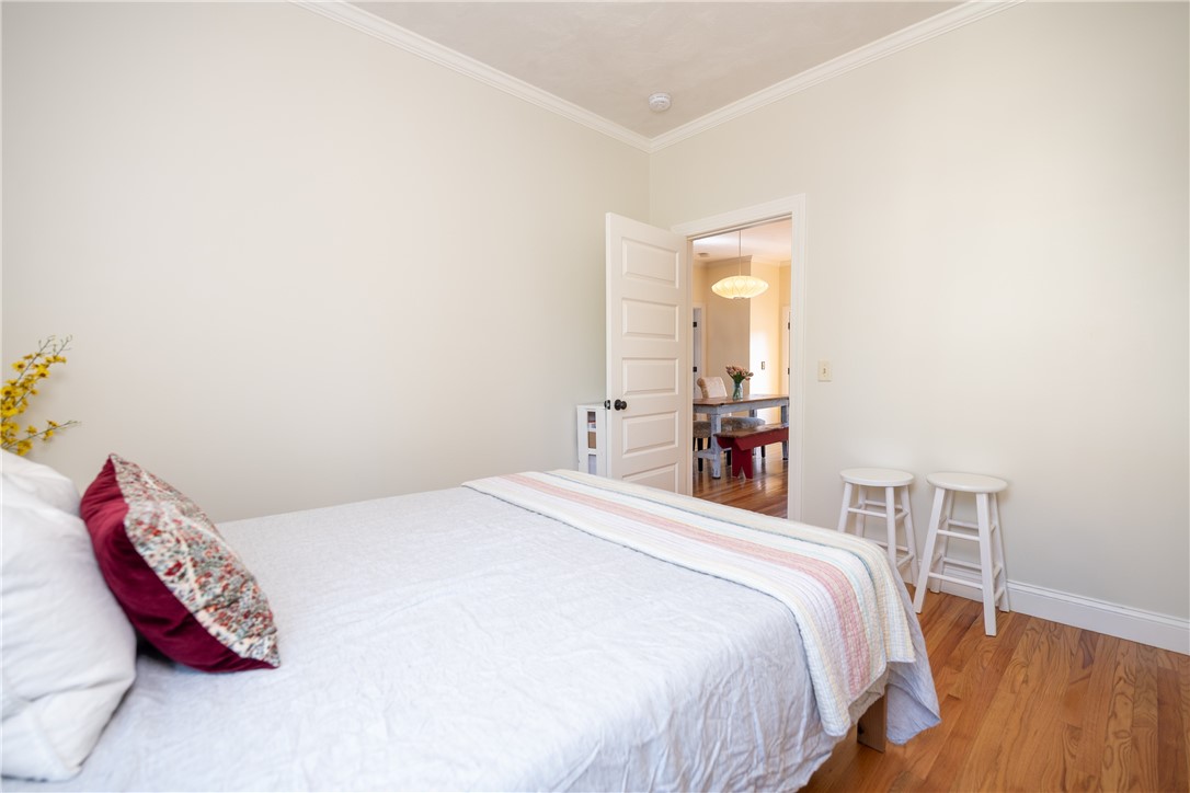 21 Harkness Street 2