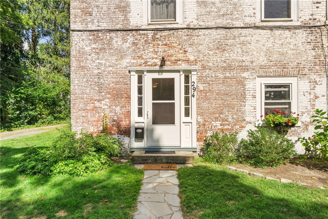 294 Middle Highway