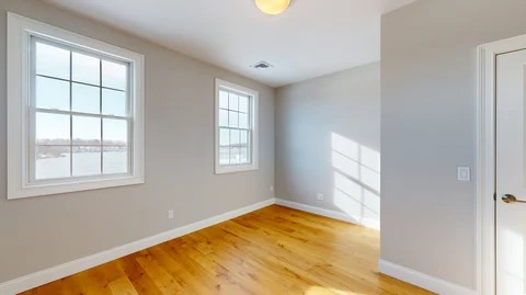 132 East Point Drive