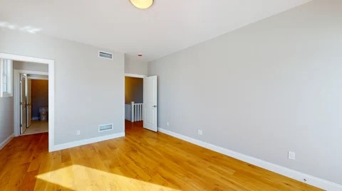 132 East Point Drive