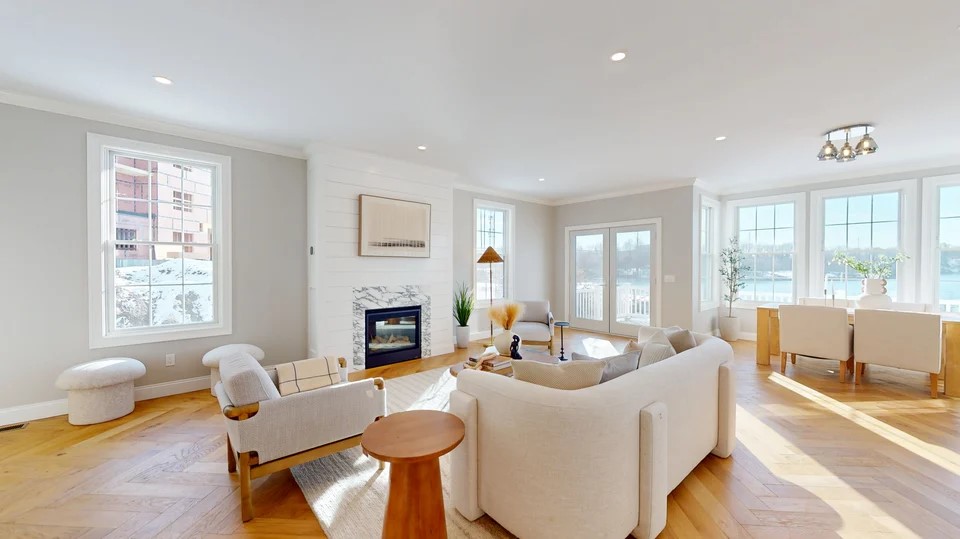 132 East Point Drive
