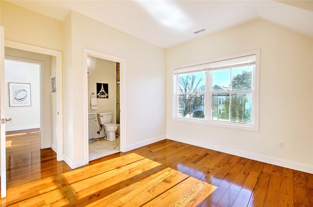 169 Transit Street 2