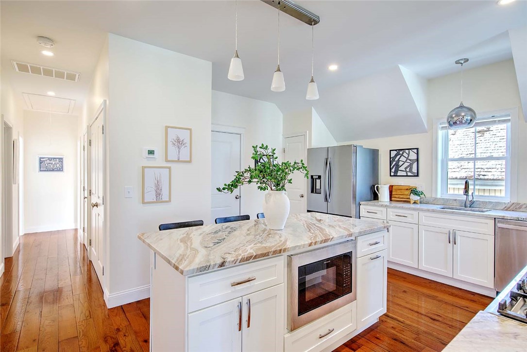169 Transit Street 2
