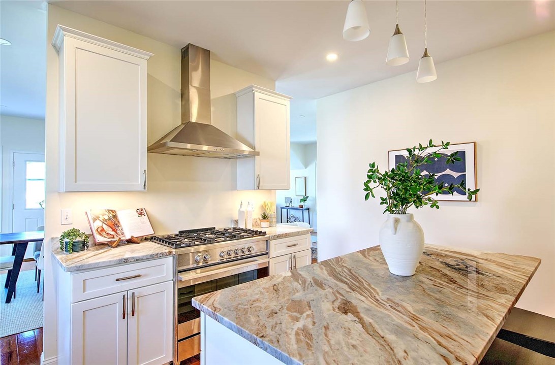 169 Transit Street 2
