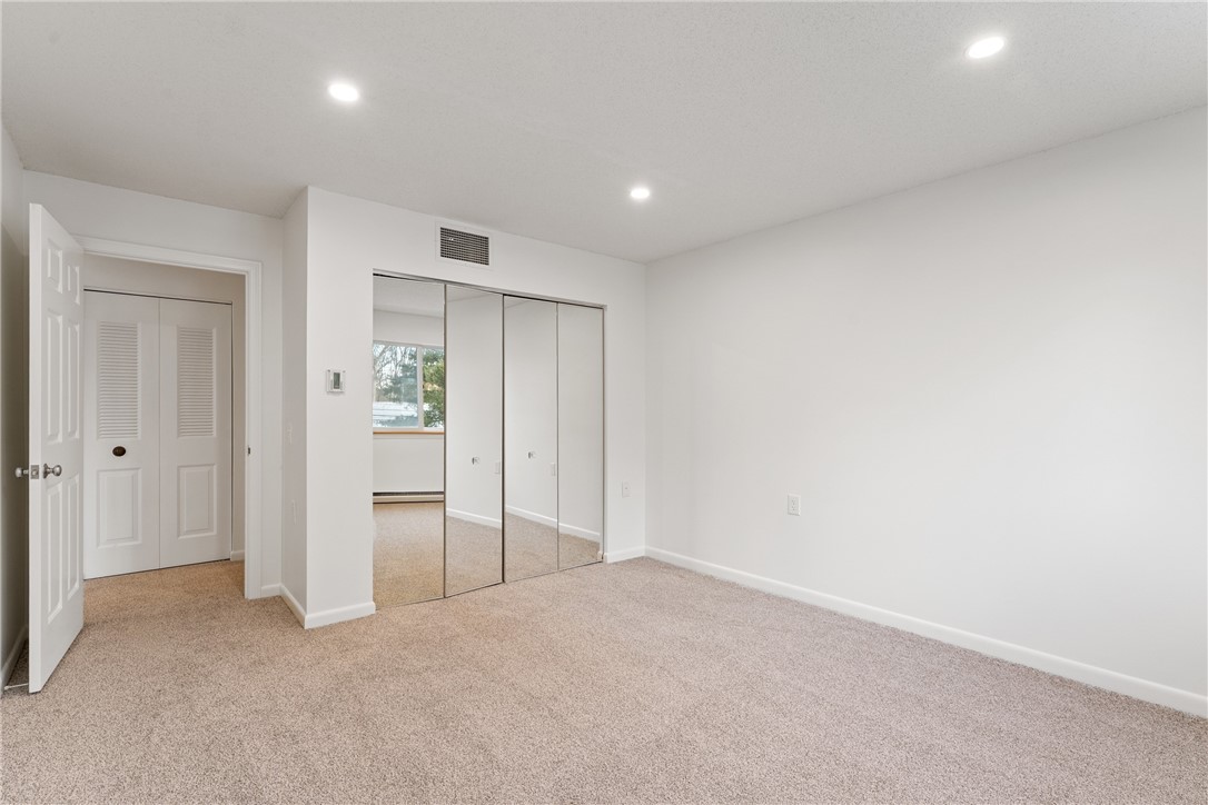 30 Argyle Avenue 201