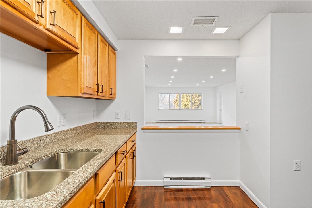 30 Argyle Avenue 201