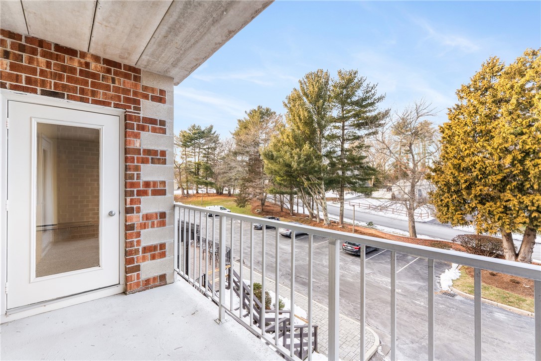 30 Argyle Avenue 201