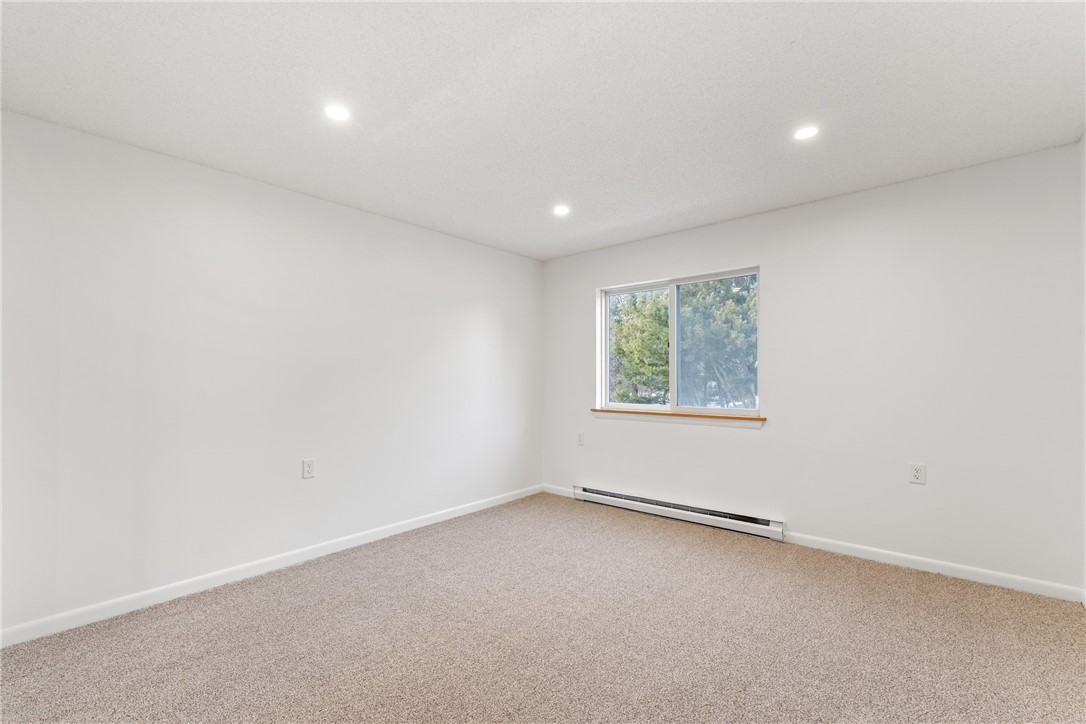 30 Argyle Avenue 201