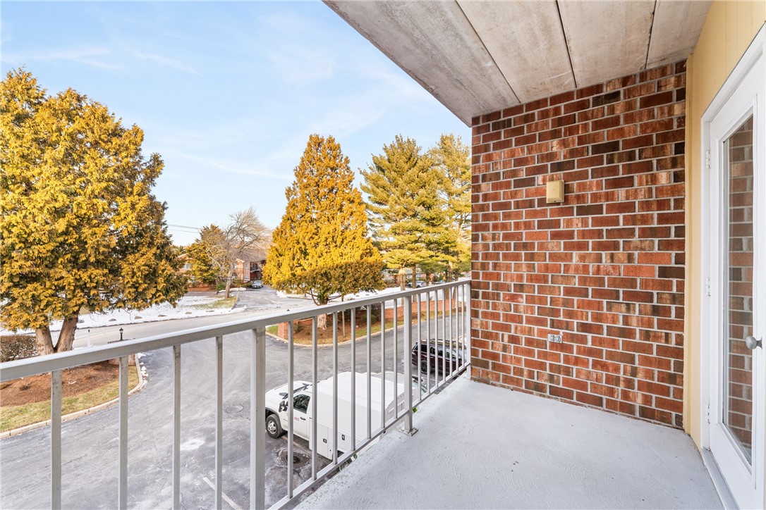 30 Argyle Avenue 201