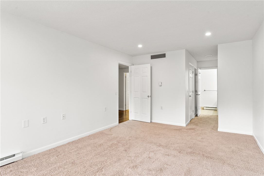 30 Argyle Avenue 206