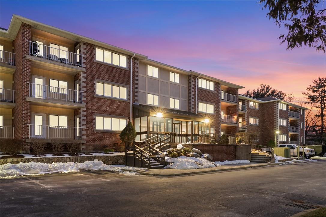 30 Argyle Avenue 206