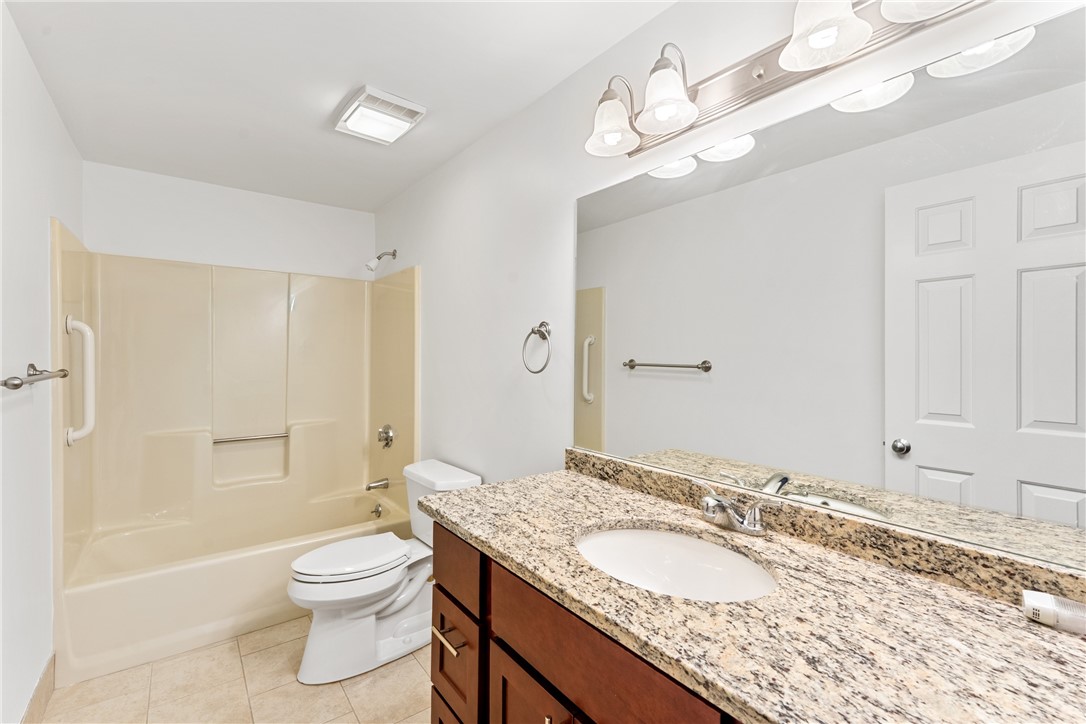 30 Argyle Avenue 206