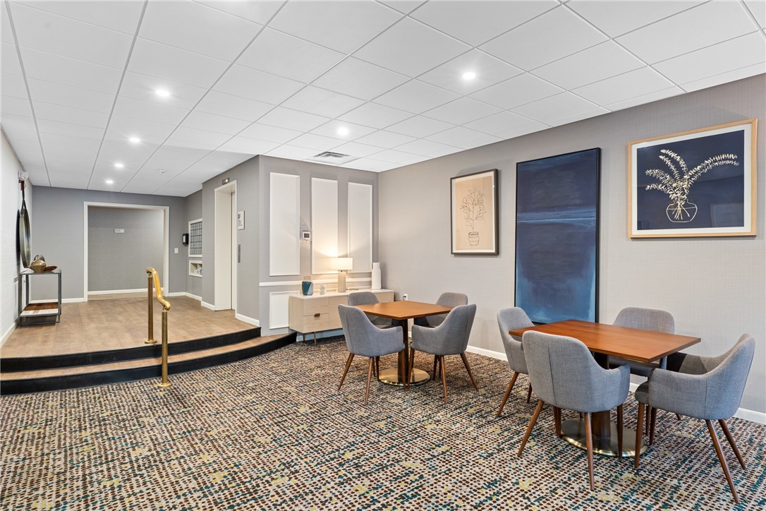 30 Argyle Avenue 307