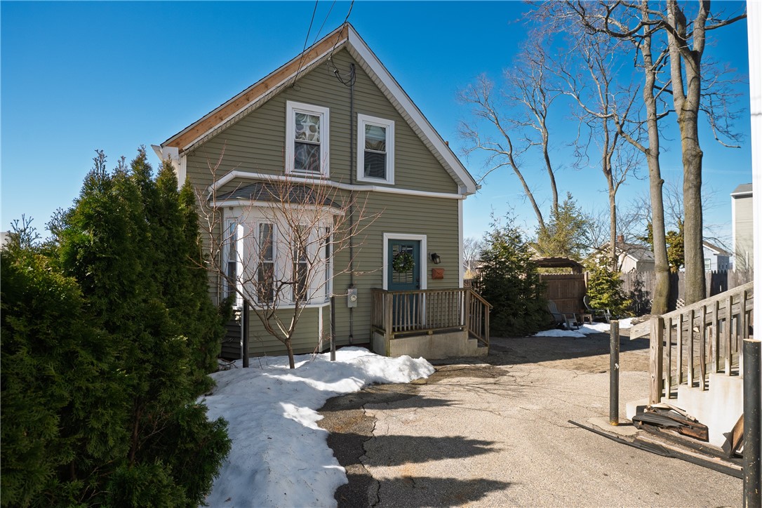 20 Peach Avenue