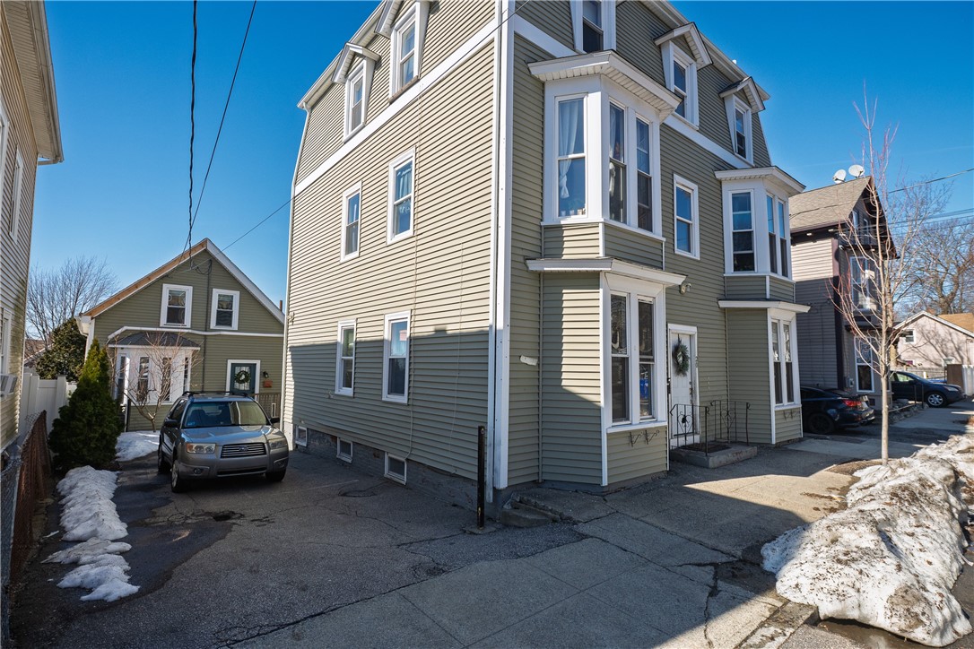 20 Peach Avenue