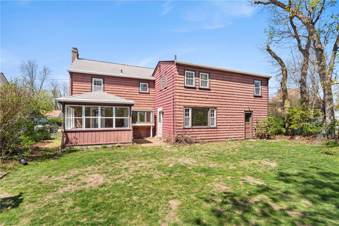 18 Huntington Drive