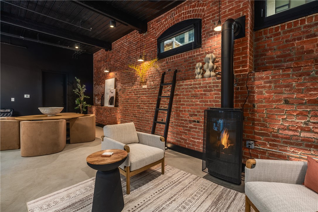 116 Chestnut Street D1