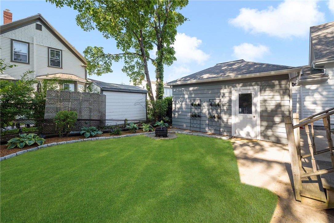 23 Lawn Avenue