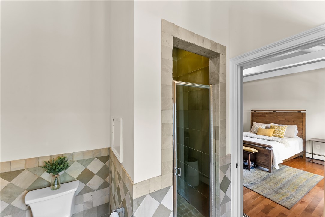 81 Larch Street 3