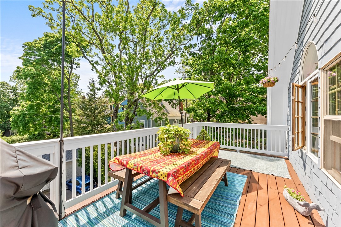 81 Larch Street 3
