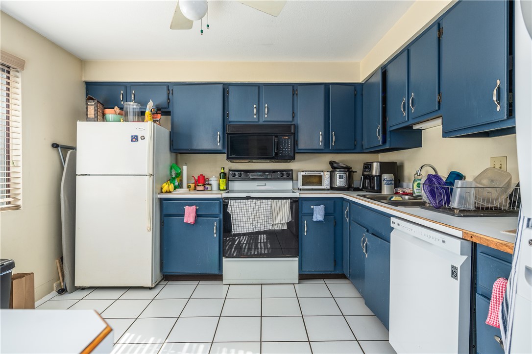 24 Camp Street 13