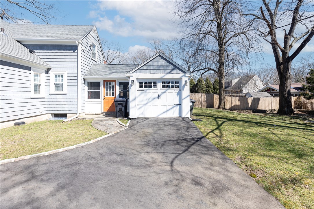 15 Kenton Avenue