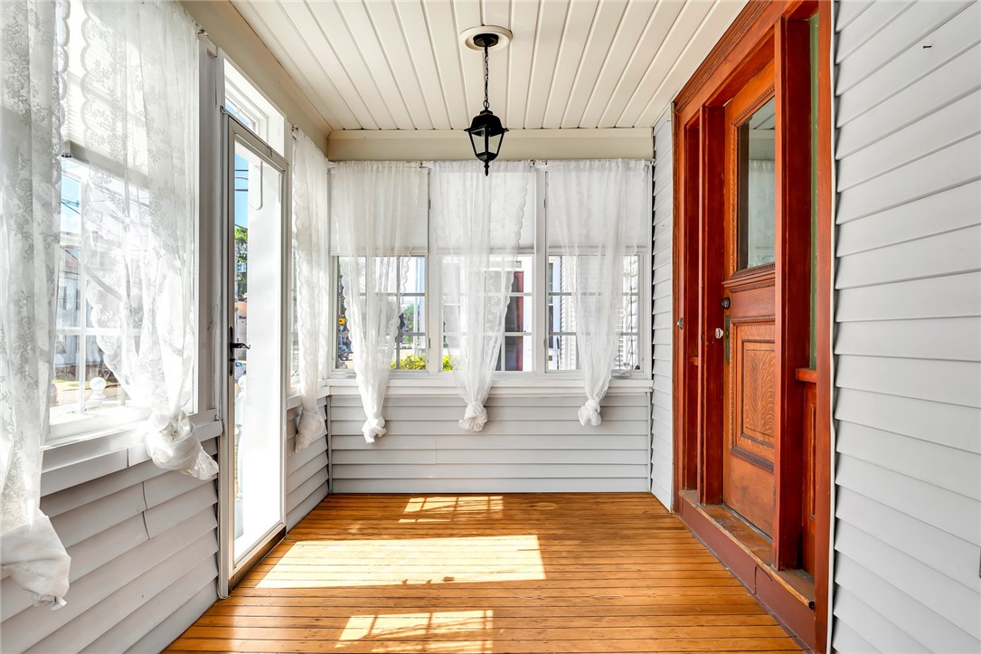 1058 Narragansett Boulevard