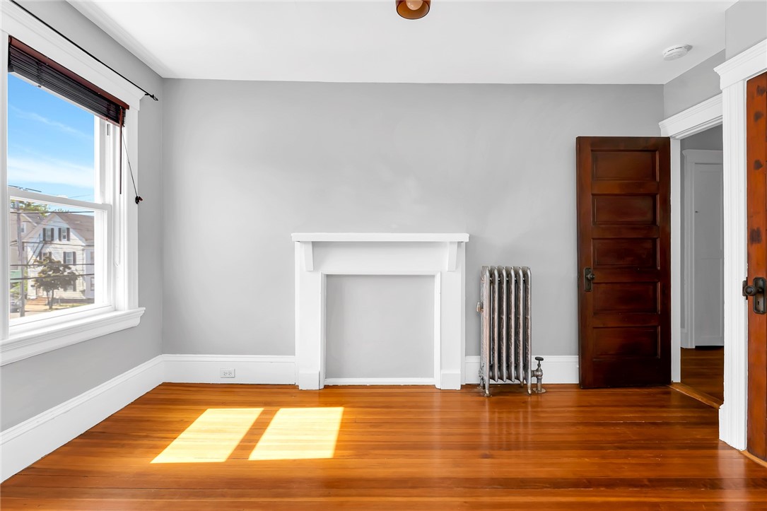1058 Narragansett Boulevard
