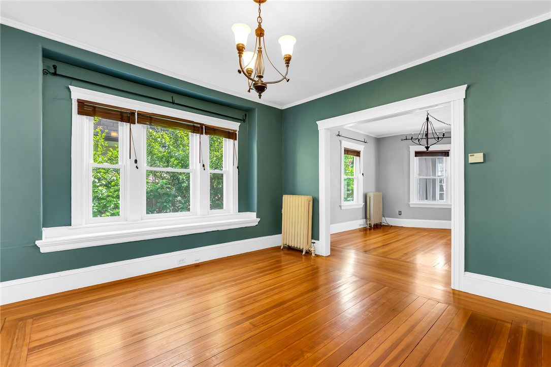 1058 Narragansett Boulevard