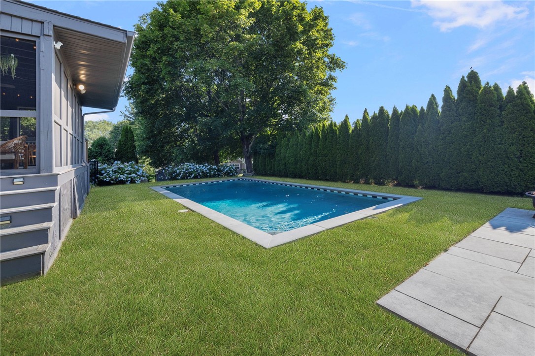 11 Loxley Drive