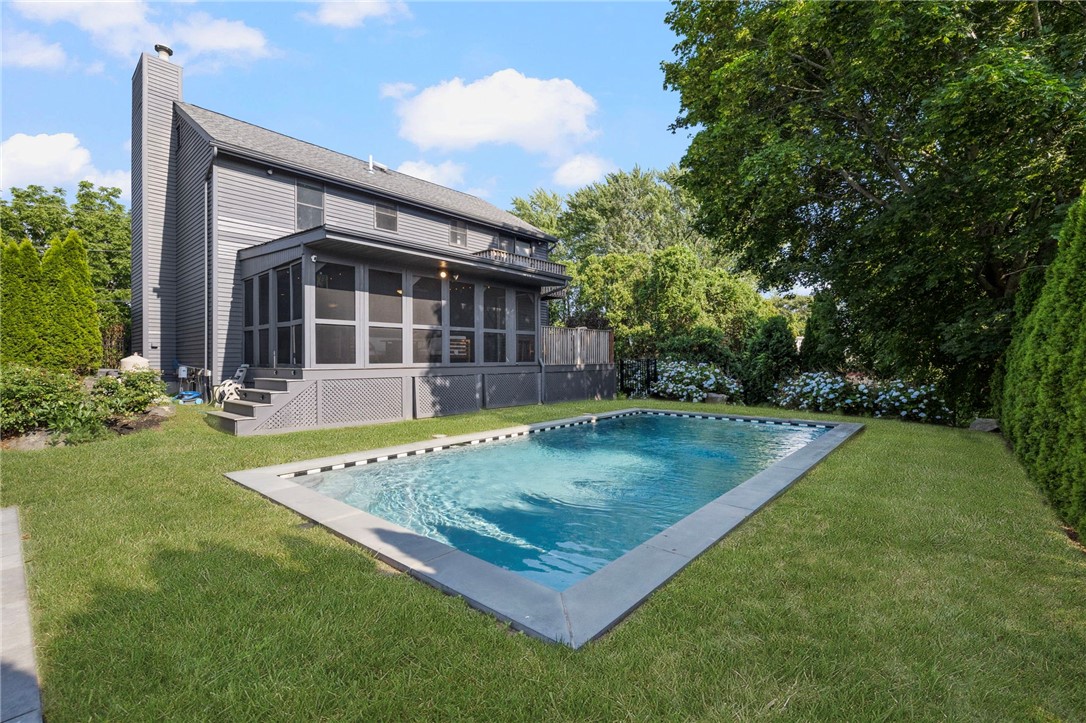 11 Loxley Drive