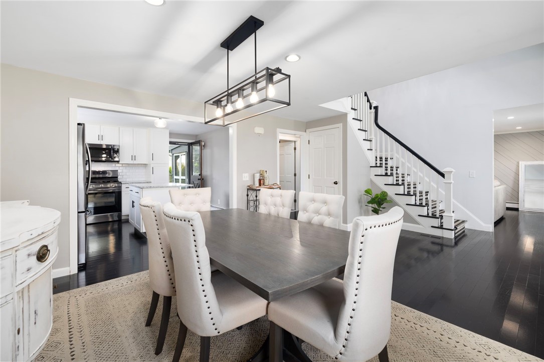11 Loxley Drive
