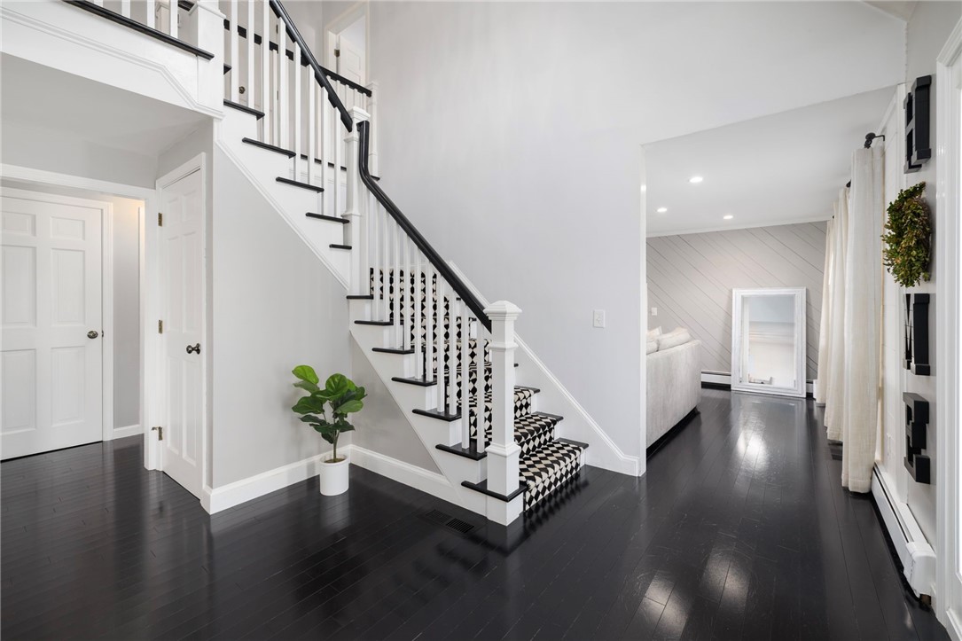 11 Loxley Drive