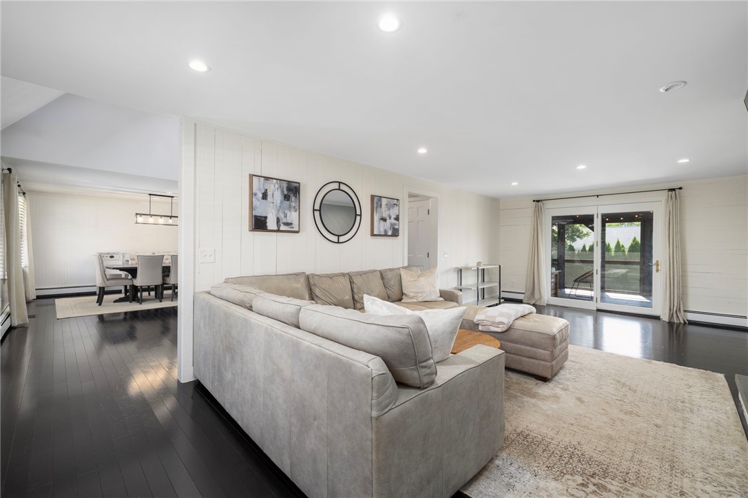 11 Loxley Drive