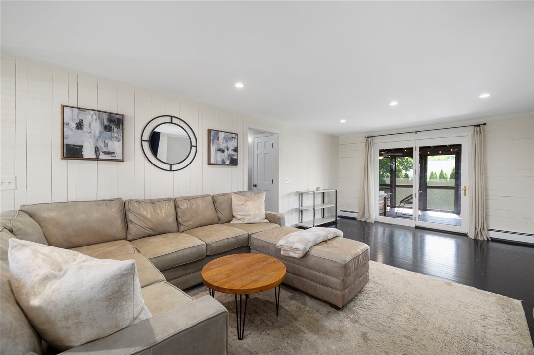 11 Loxley Drive