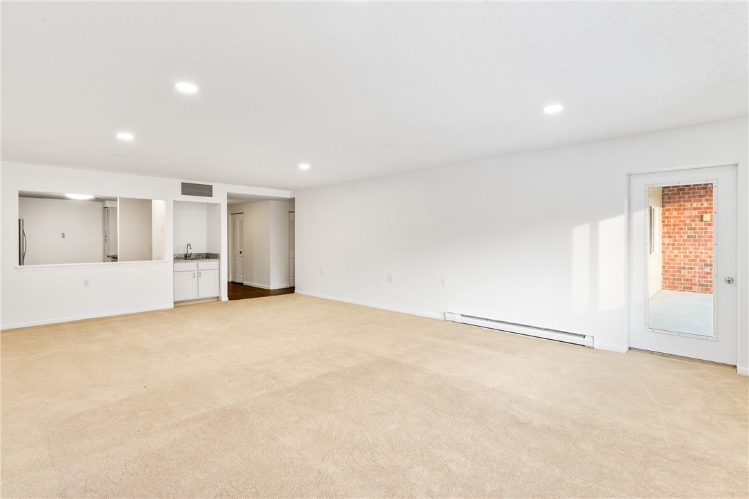 30 Argyle Avenue 112