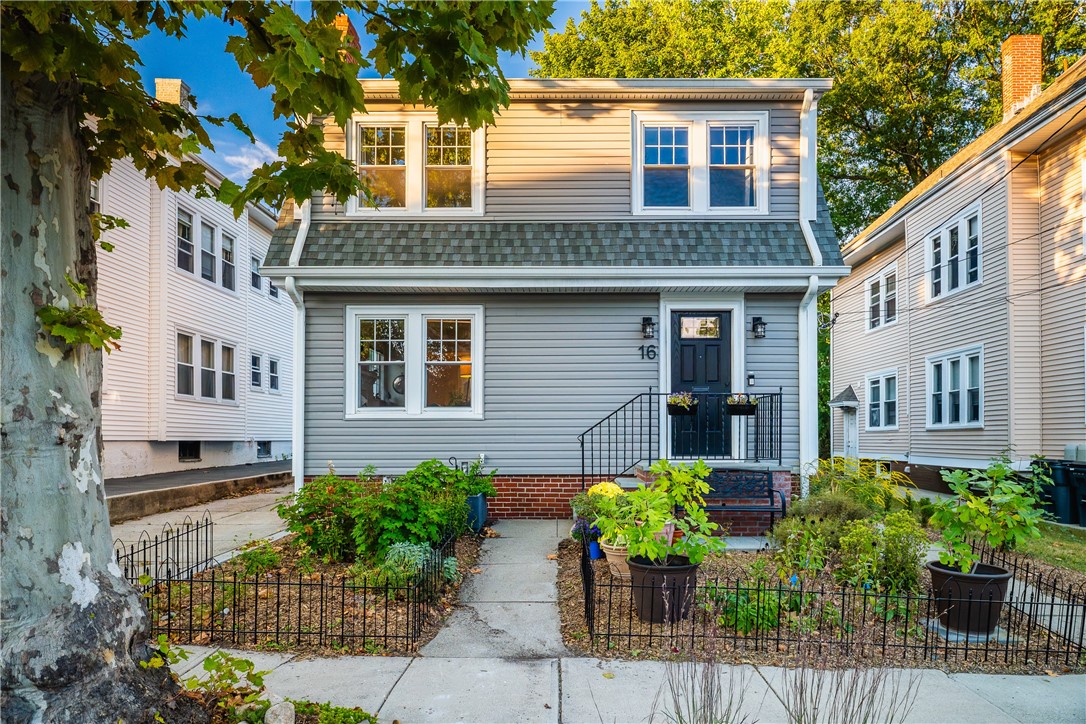 16 Sargent Avenue