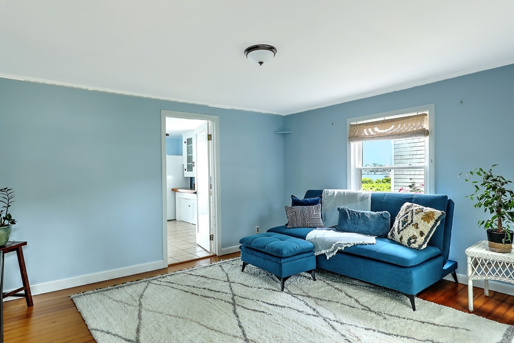 122-124 Riverside