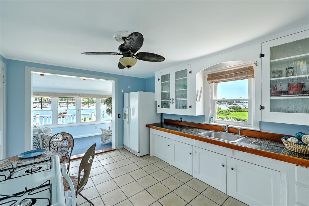 122-124 Riverside