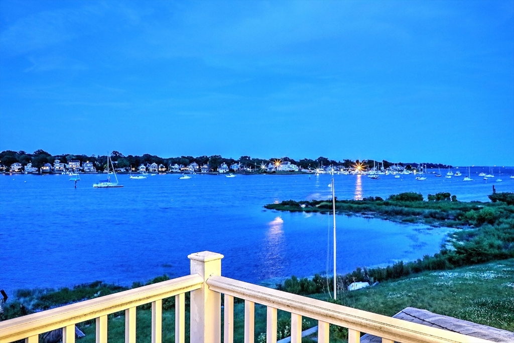 122-124 Riverside
