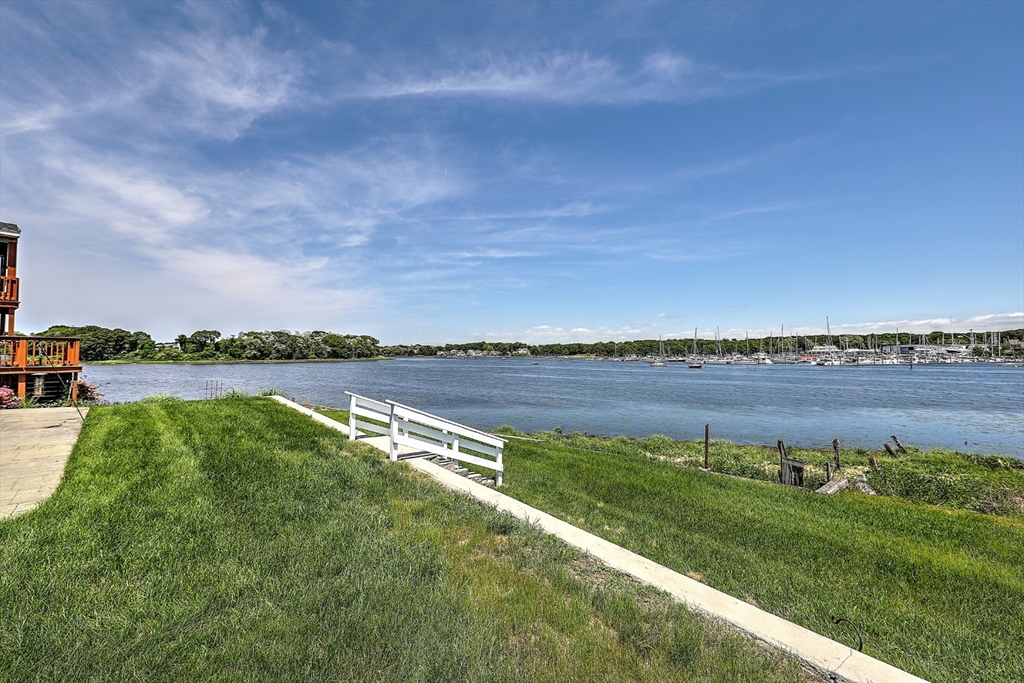 122-124 Riverside