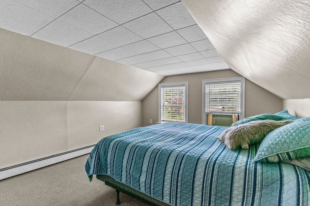 136 Circuit Dr